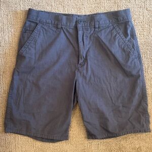 Kenneth Cole Reaction Men's Gray 100% Cotton Flat Front Shorts size 32
